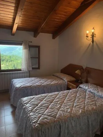 Casa Enriu-Alojamiento Y Desayuno Vilaller Country house